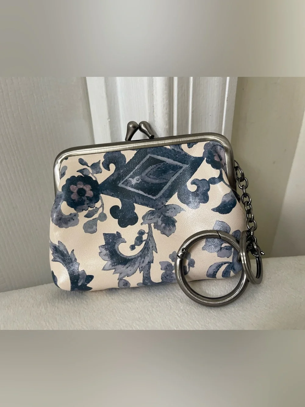 Patricia Nash Cream coin Pouch with Navy Floral Print